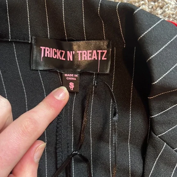 **NEW NEVER WORN*** - Picture 2 of 3